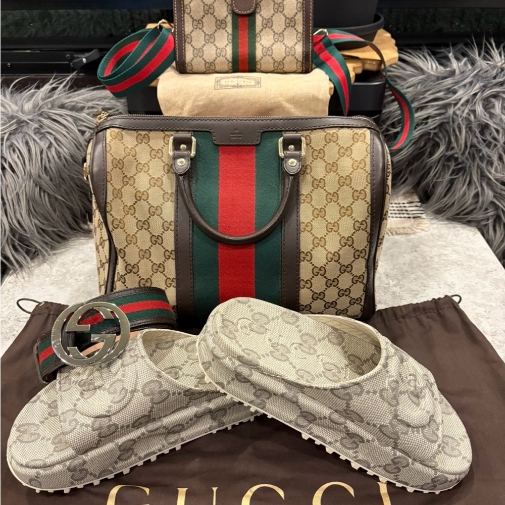 Designer For The Ho ho Holidays.